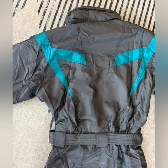 Vintage DESCENTE One-Piece Ski Suit |
Y2K Colorblock Snowsuit | Size L silver - Picture 10 of 14
